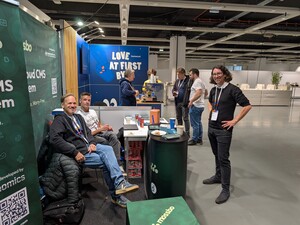 © drunomics GmbH
Source: Photographer: Wolfgang Ziegler drunomics booth at DrupalCon Vienna